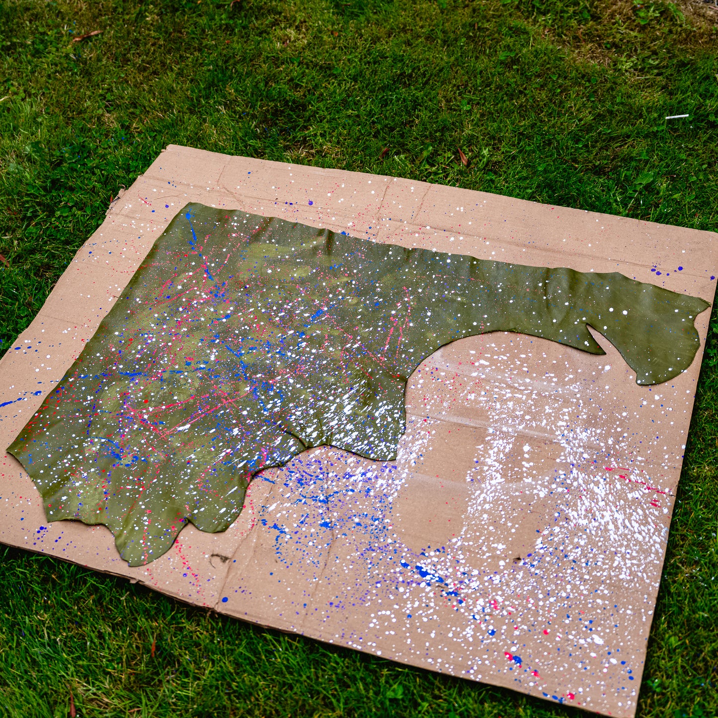 Splatter Paint Leather - Jungle Pannier