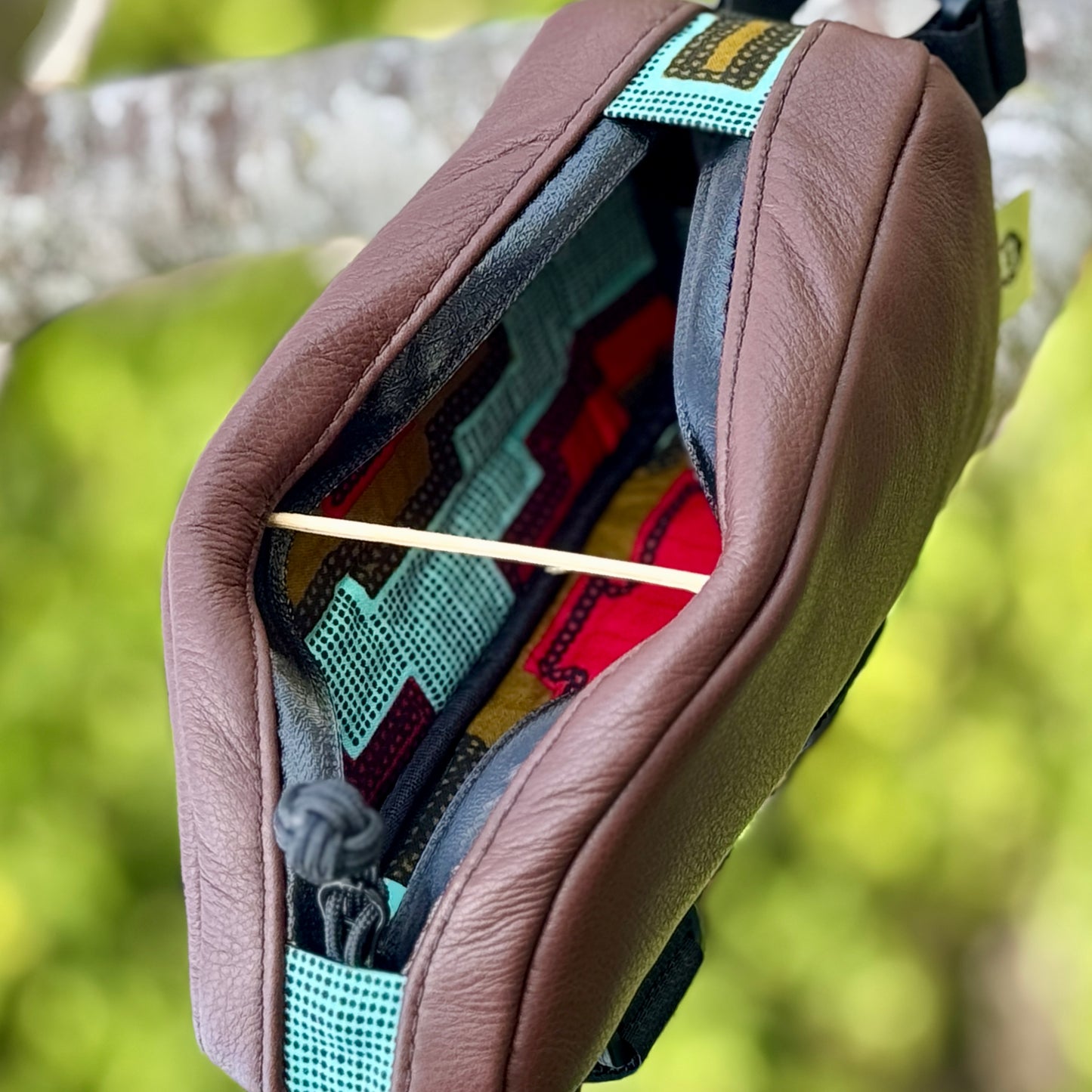 Savanna Howler "Red Earth Edition" - Top Tube Bag
